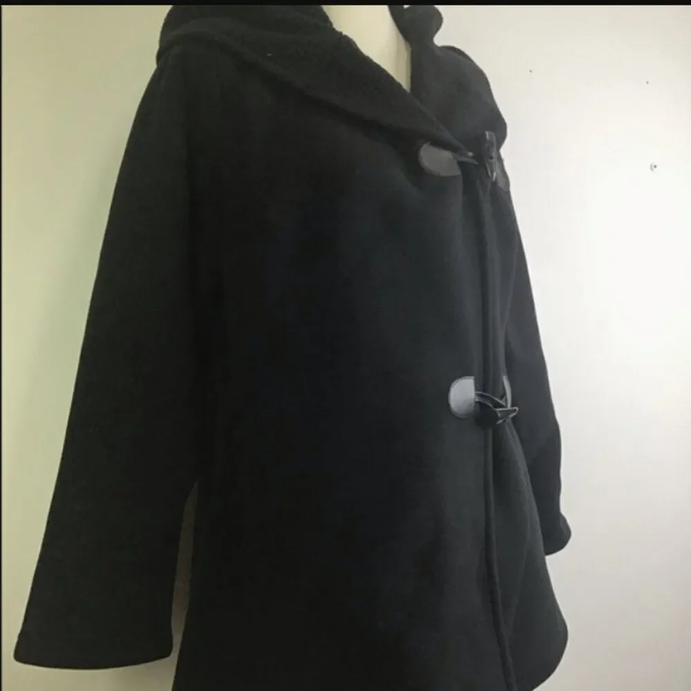 NWOT Liz Claiborne NY Fleece Jacket Toggle Closure | Size M